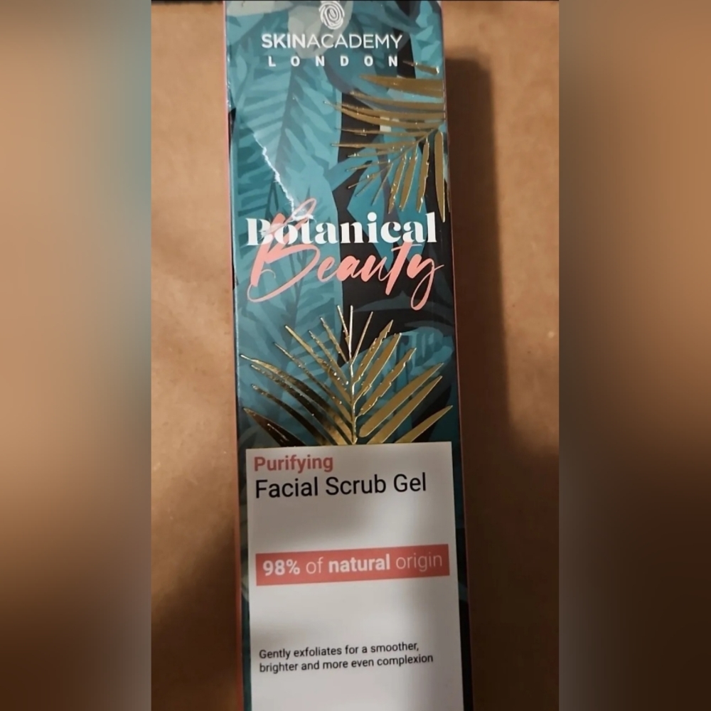 Skin Academy London Botanical Beauty Purifying Face Scrub NIB